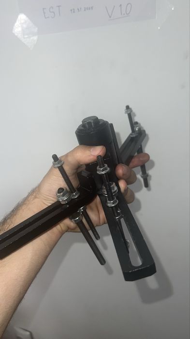 Separator de cartere pentru motocicletă