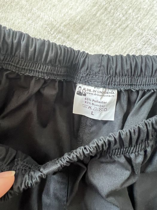 Costum medical Dr. In unifmroa negru