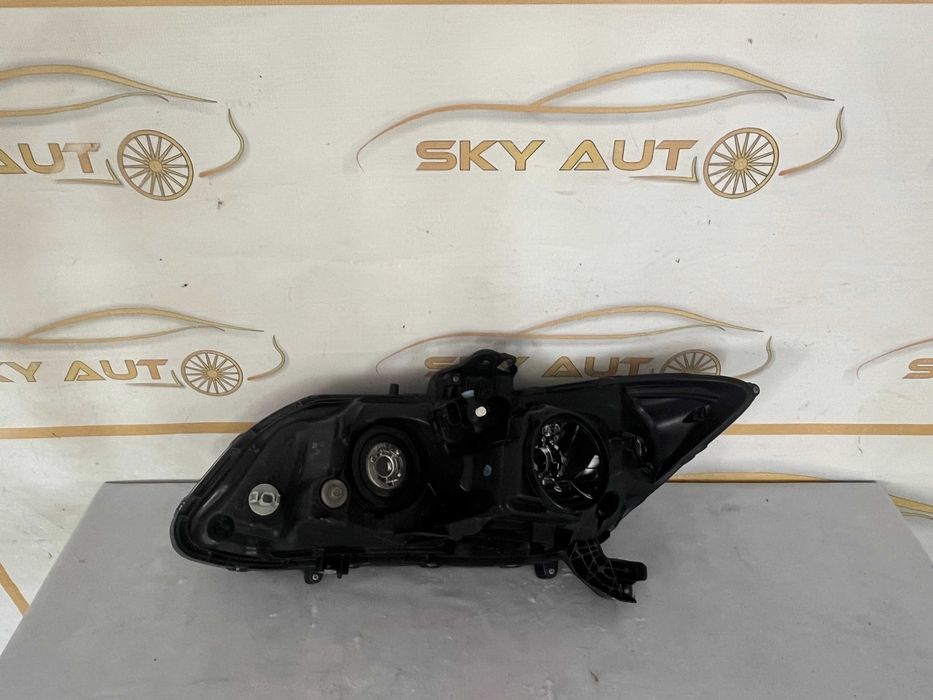 Far dreapta xenon Honda Civic Sedan dupa 2011 original Europa