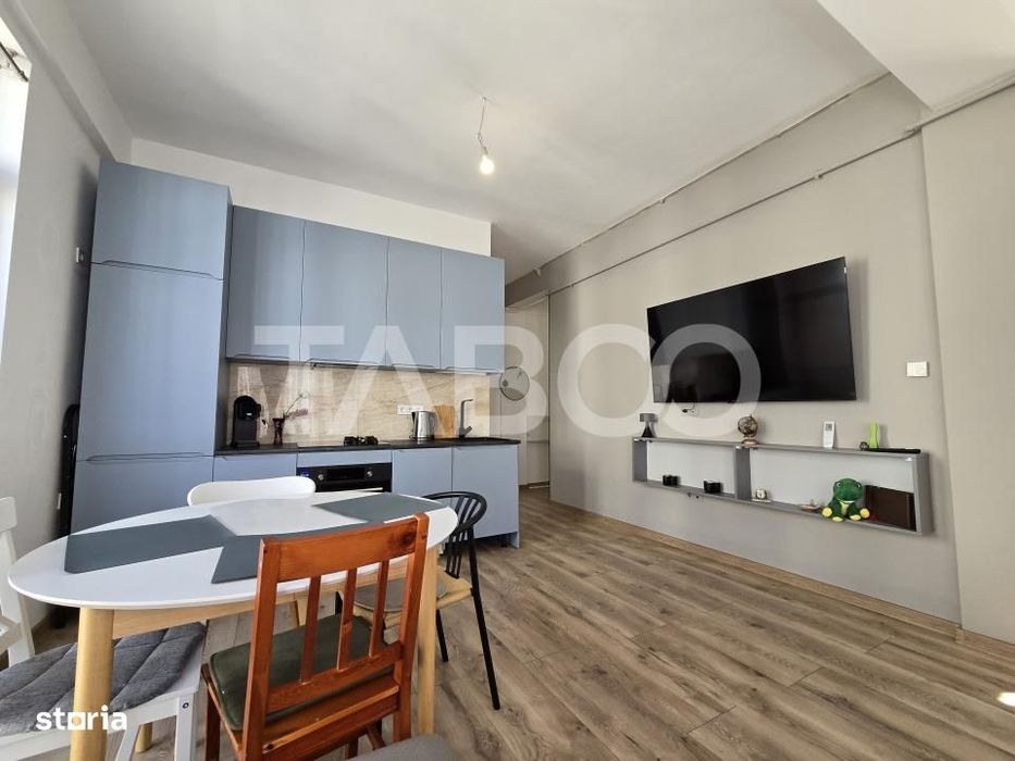 Apartament decomandat 3 camere 2 balcoane parcare Shopping City Sibiu