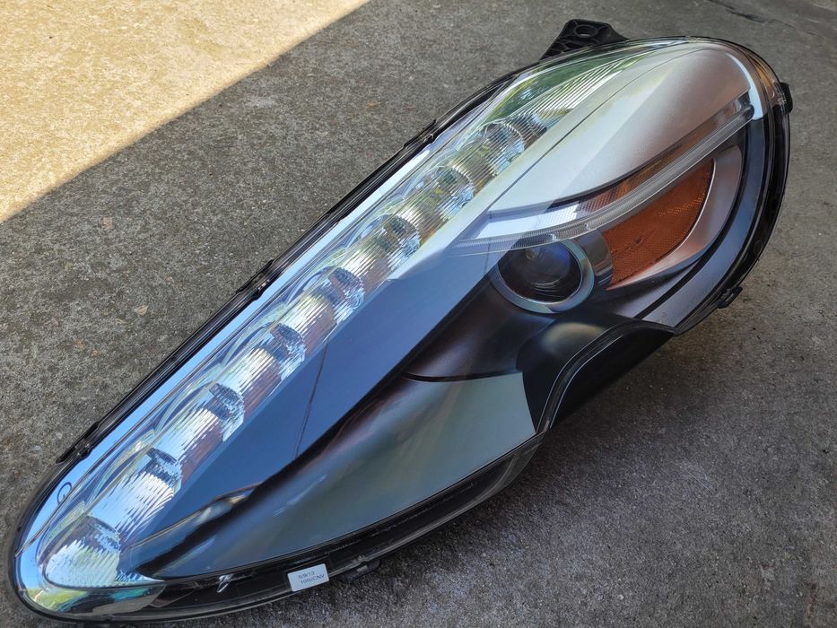 Aston Martin Vanquish Bi Xenon far,Астън Мартин Би Ксенон фар