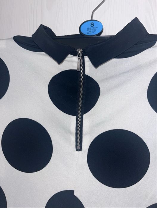 Bluza cu buline  eleganta