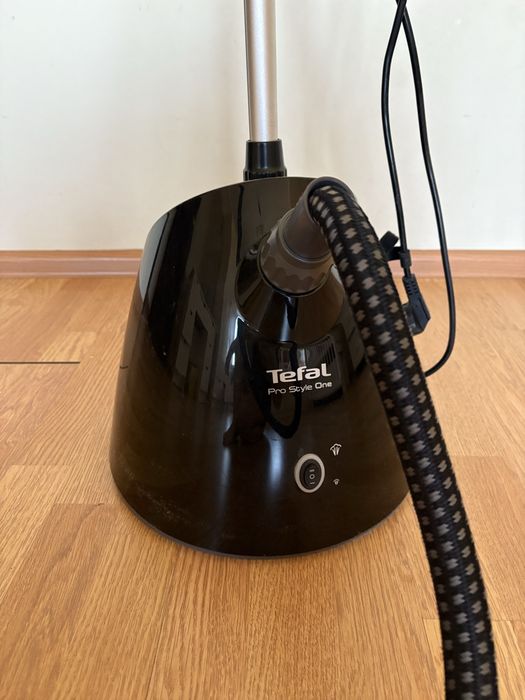 Продам отпариватель Tefal