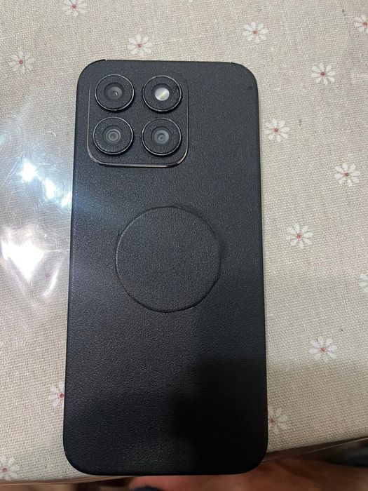 Продам Хонор х8с