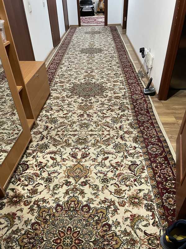 Дорожка лайла де люкс. Ковровая дорожка версаче 1,2м. Ковровая дорожка 7. Ковер фиеста 36107_36955o. Дорожка ковровая «лайла де люкс» 1604-66, 1 м, цвет серый.