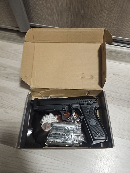 Pistol Airsoft Modificat Desert Eagle Full Metal