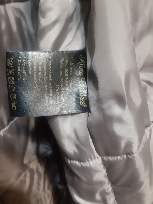 Пуховик фирменный