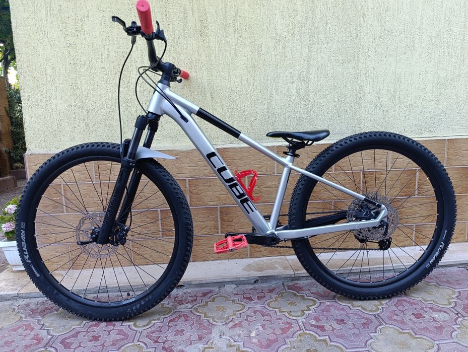Cube Attention SLX /27,5 цола