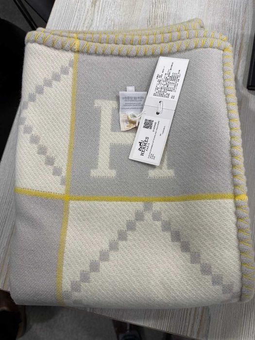 Продается плед HERMES Paris Plaid Avalon