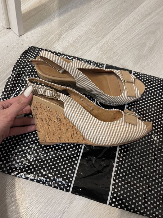 Продаются туфли