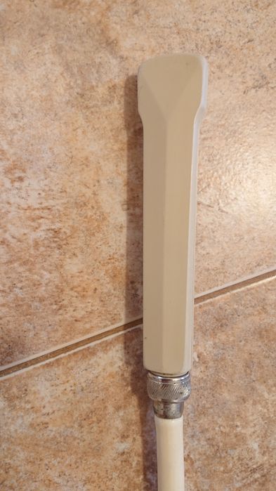 Здрави ретро шлаух и слушалка за баня.