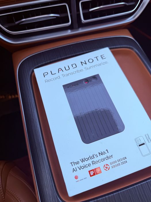 Plaud продам в комплекте