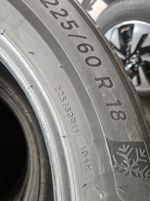 Гуми 225/60/18 2бр.