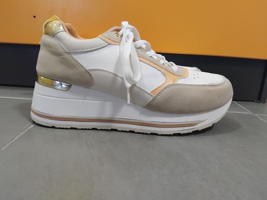 Дамски маратонки