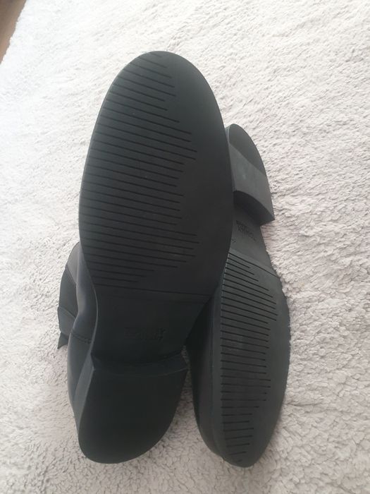 Vînd ghete bărbați