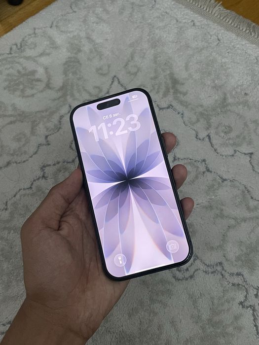 Телефон iPhone 17 256gb