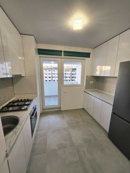 Inchiriez ap 2 camere tip studio, Etaj 6 din 7, Parcare,metrou Berceni