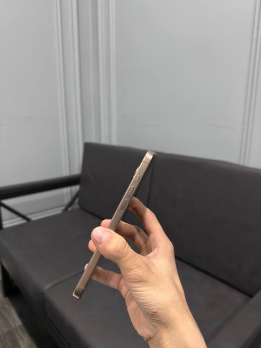 iphone 16 pro max desert ideal