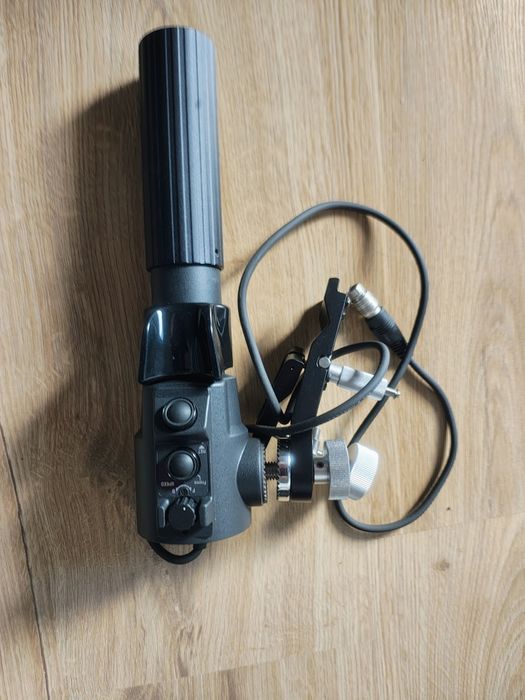 Vand zoom digital Canon.