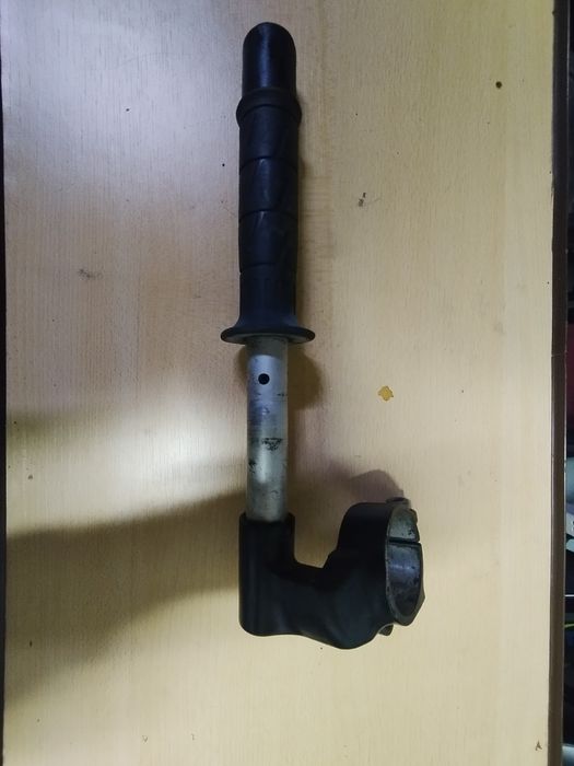 Ghidon semighidon stânga pentru Kawasaki Zx9r model 2000-2001