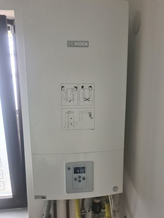 Vând centrale pe gaz