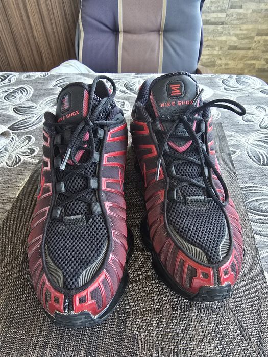 Маратонки Nike Shox