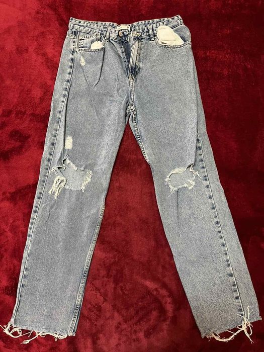 Продавам неизползвани дънки