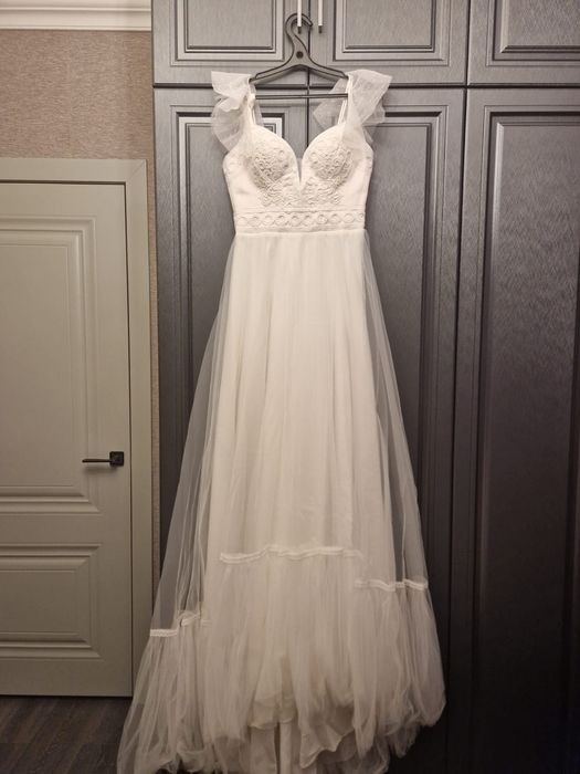 Продам свадебное платье