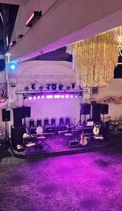 Electro-Voice ETX (4 x ETX-18sp, 2 x ETX-35p)