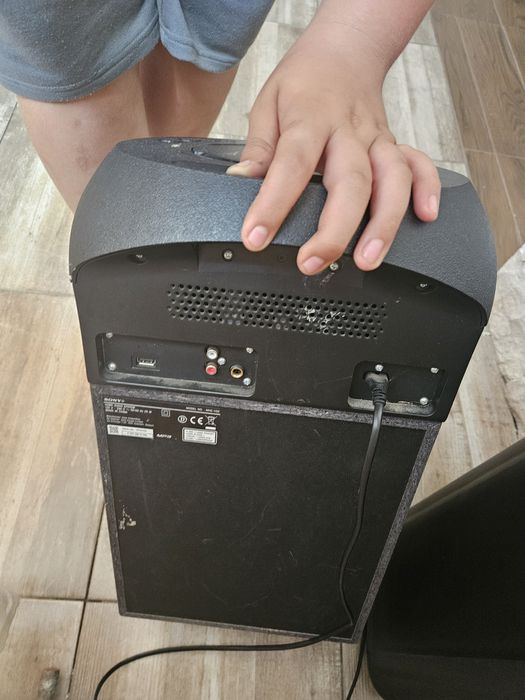 Boxa sony noua puternica