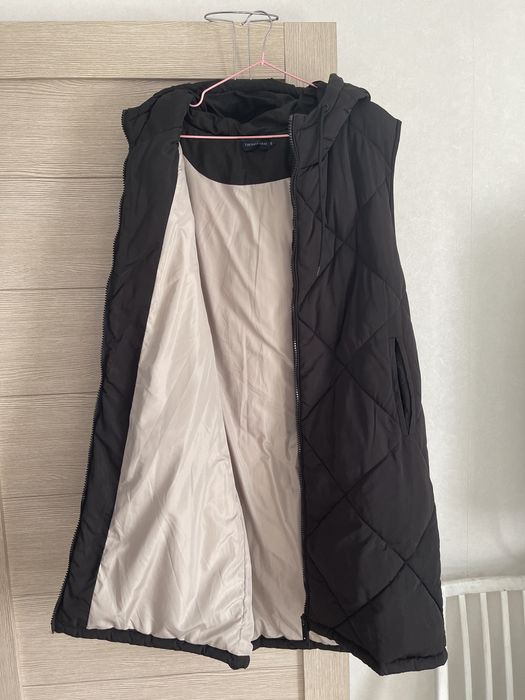 Продам куртки теплые