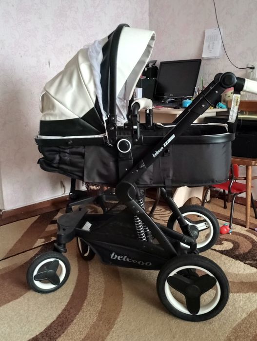 Коляска детская,с люлькой.