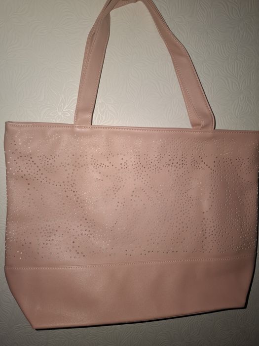 Сумки новые  Аvon