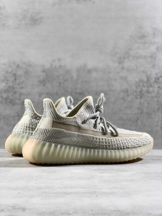 Adidas Yeezy Boost 350 V2 „Lundmark” (Non-Reflective)