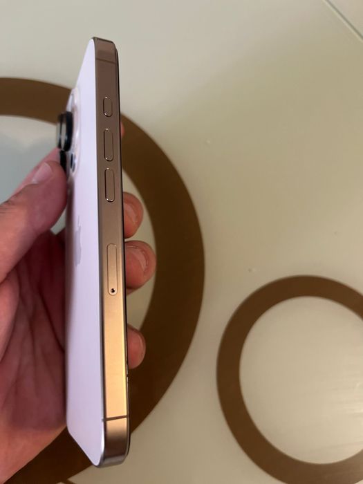 Iphone 16 pro impecabil