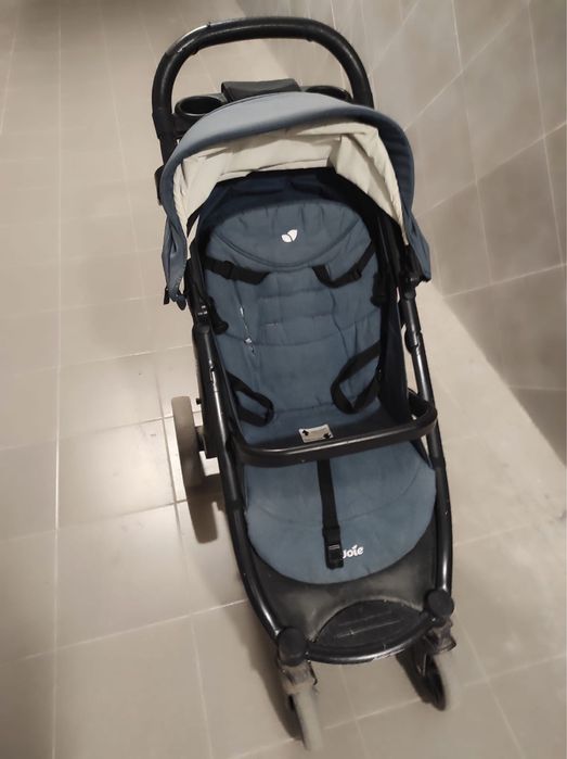 Детская коляска