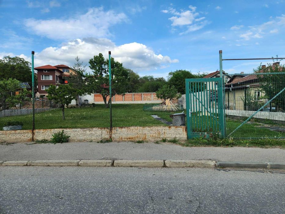 Продава се Парцел в София, Иван Вазов - 750 кв.м за 134 €/кв.м - Снимка #1
