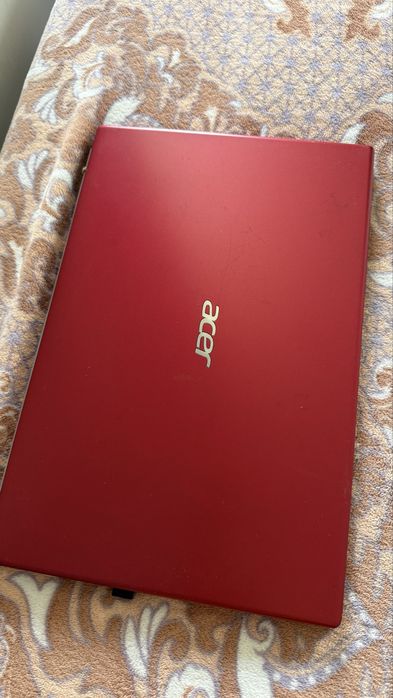 Продам ноутбук Acer в отличном состоянии
