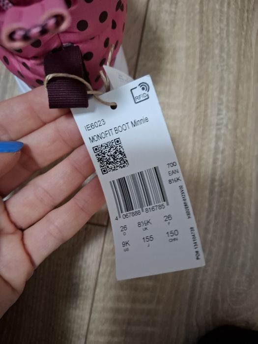 Ghete fetite adidas noi nr 26