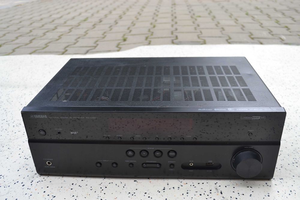 Amplificator Yamaha RX V 481 D Defect