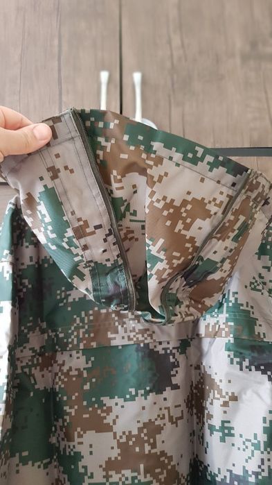 Плащ дождевик...