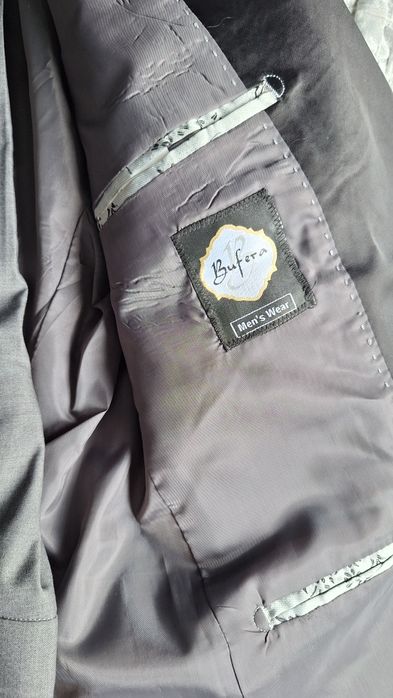 Costum haine mărimea 48