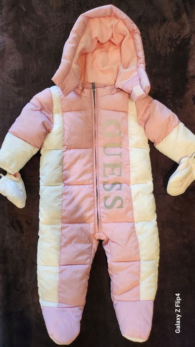 Космонавт  GUESS 6/9м