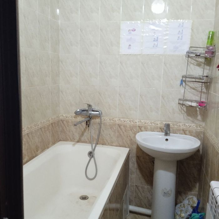 2 xonali uy ijaraga beriladi. UVD oldida