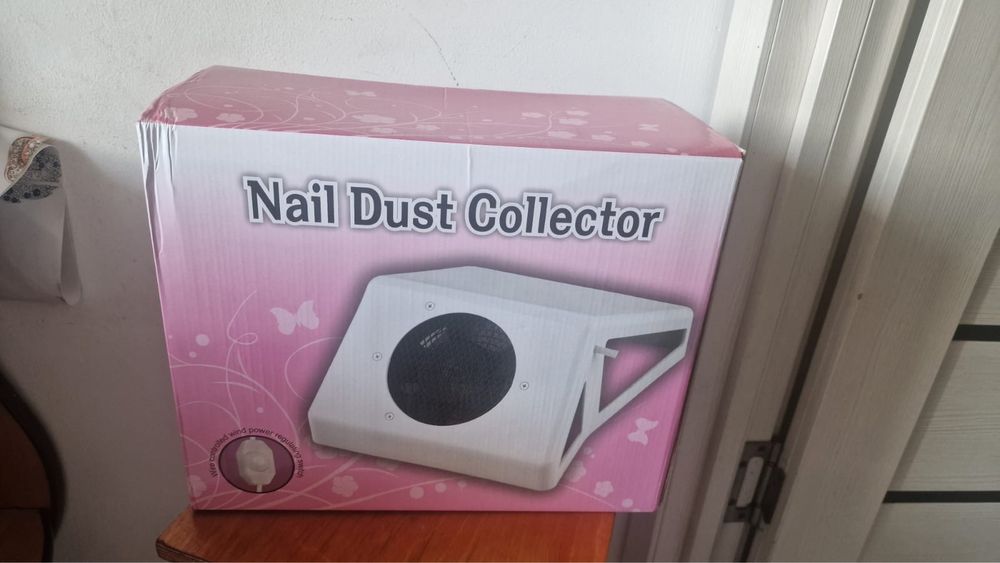 Вытяжка маникюрная