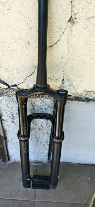 Вилка Rockshox Yari RC Debon Air 29 160mm 15x110mm Boost НОВА
