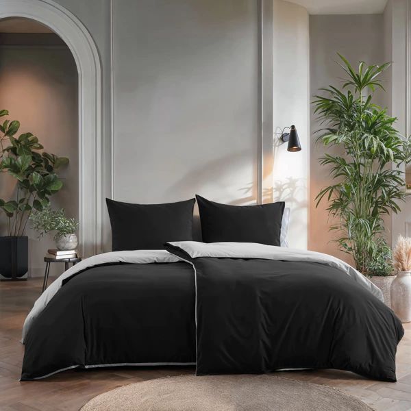 Set husa pilota 240x220 cm si 2 fete de perna, antialergica, Alb/Negru