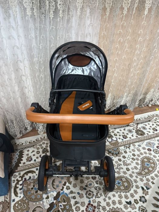 Продам детскую коляску
