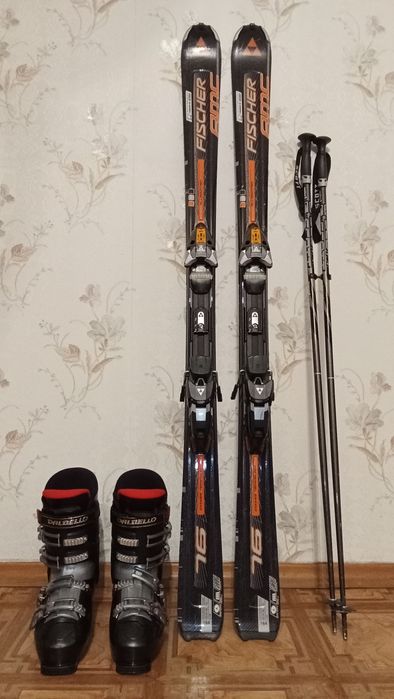 Горные лыжи FISCHER в комплекте