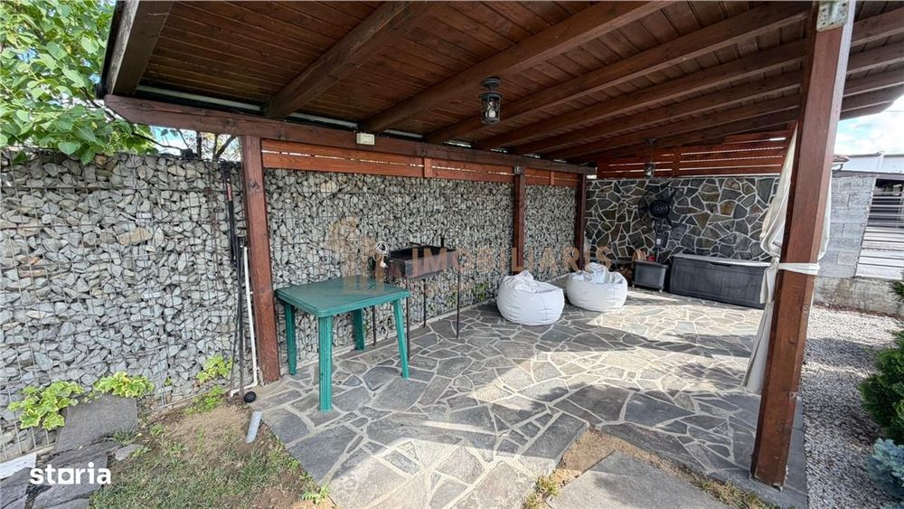 Casa individuala de vanzare, zona Marul de Aur